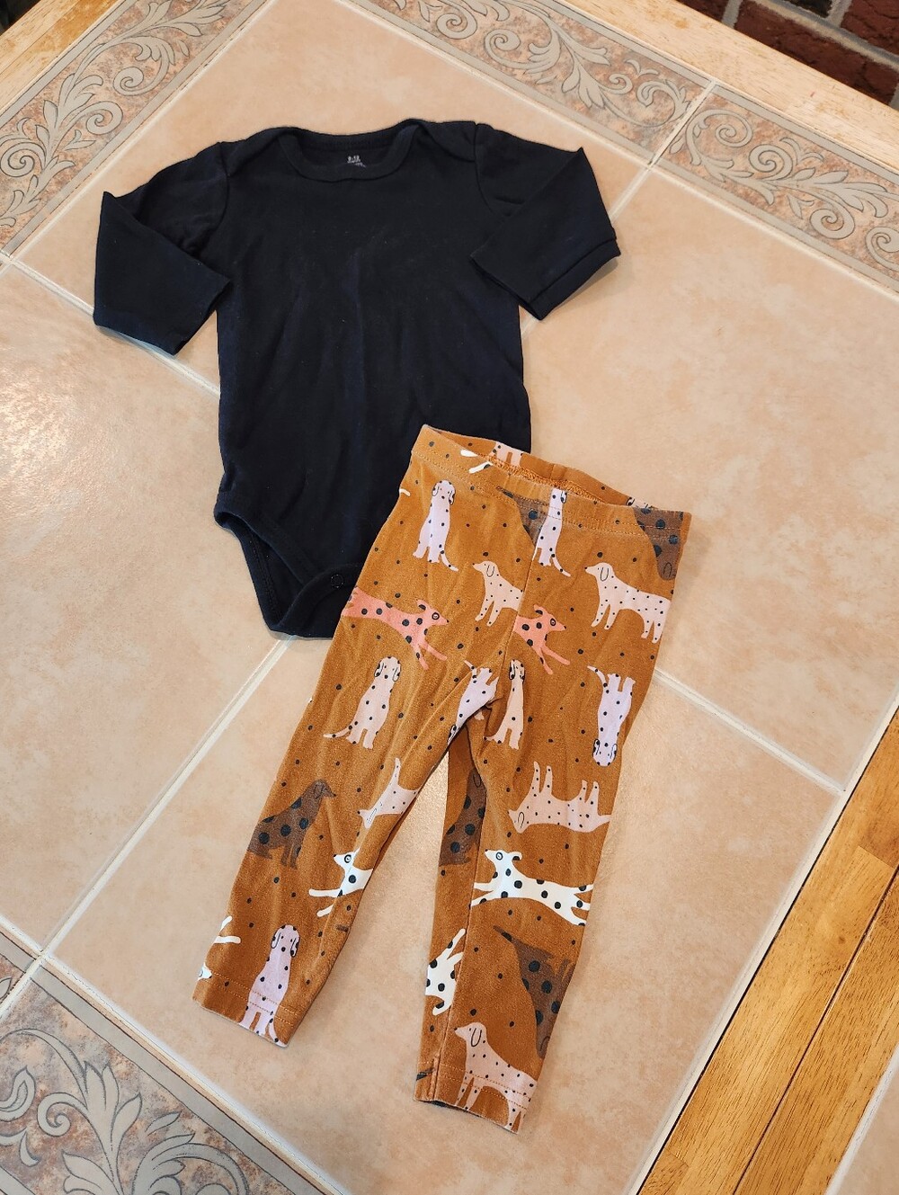 12 Months Girls Kitty Cat Leggings Outfit